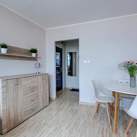 Kobalt - Kaskada 아파트